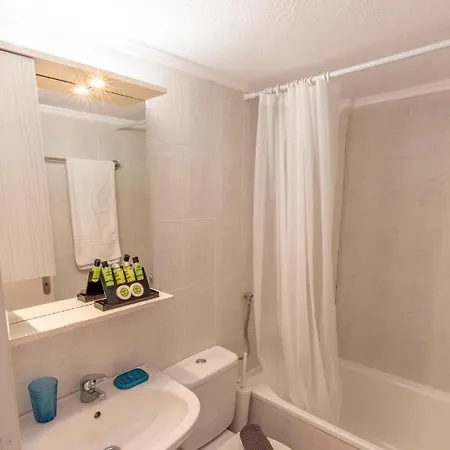 Mama's House Luxury Apartment Flogita