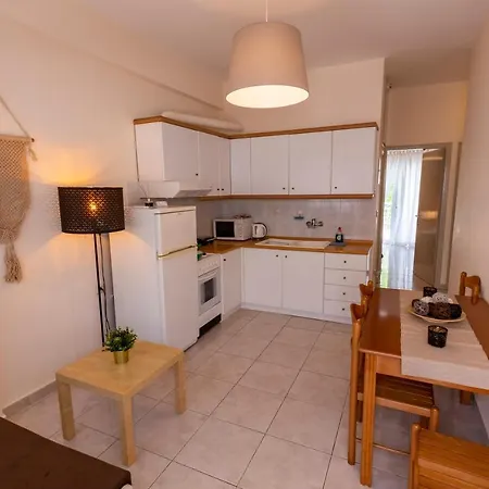 Mama's House Luxury Apartment Flogita