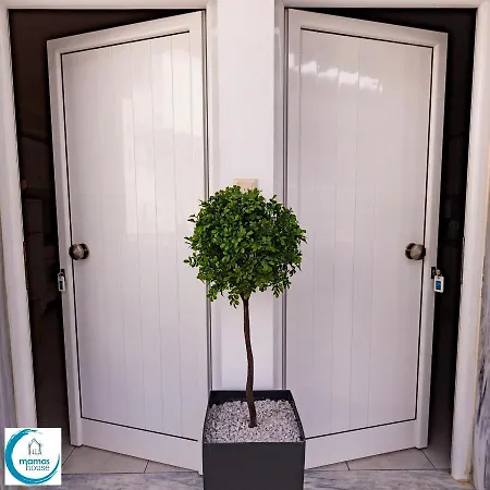 Apartament Mama's House Luxury Flogita